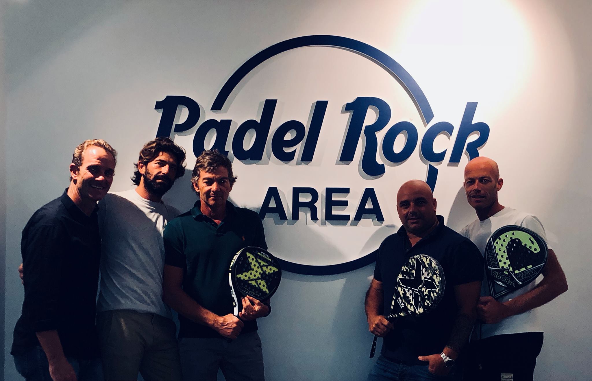 padel rock.jpg